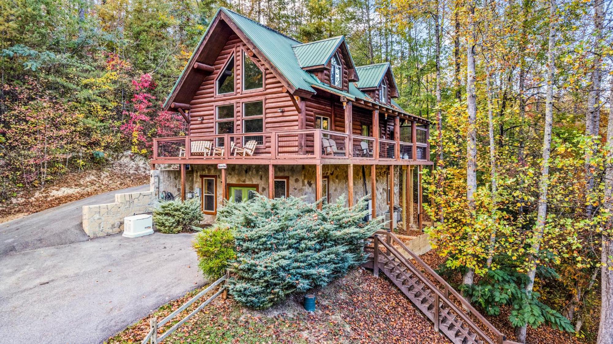 Relaxation Retreat - Pickleball Cabin - Wi-Fi, Fire Pit With Bar, Ev, Game Room, Hot Tub, Pool Access - Mins To Pf Sevierville Esterno foto