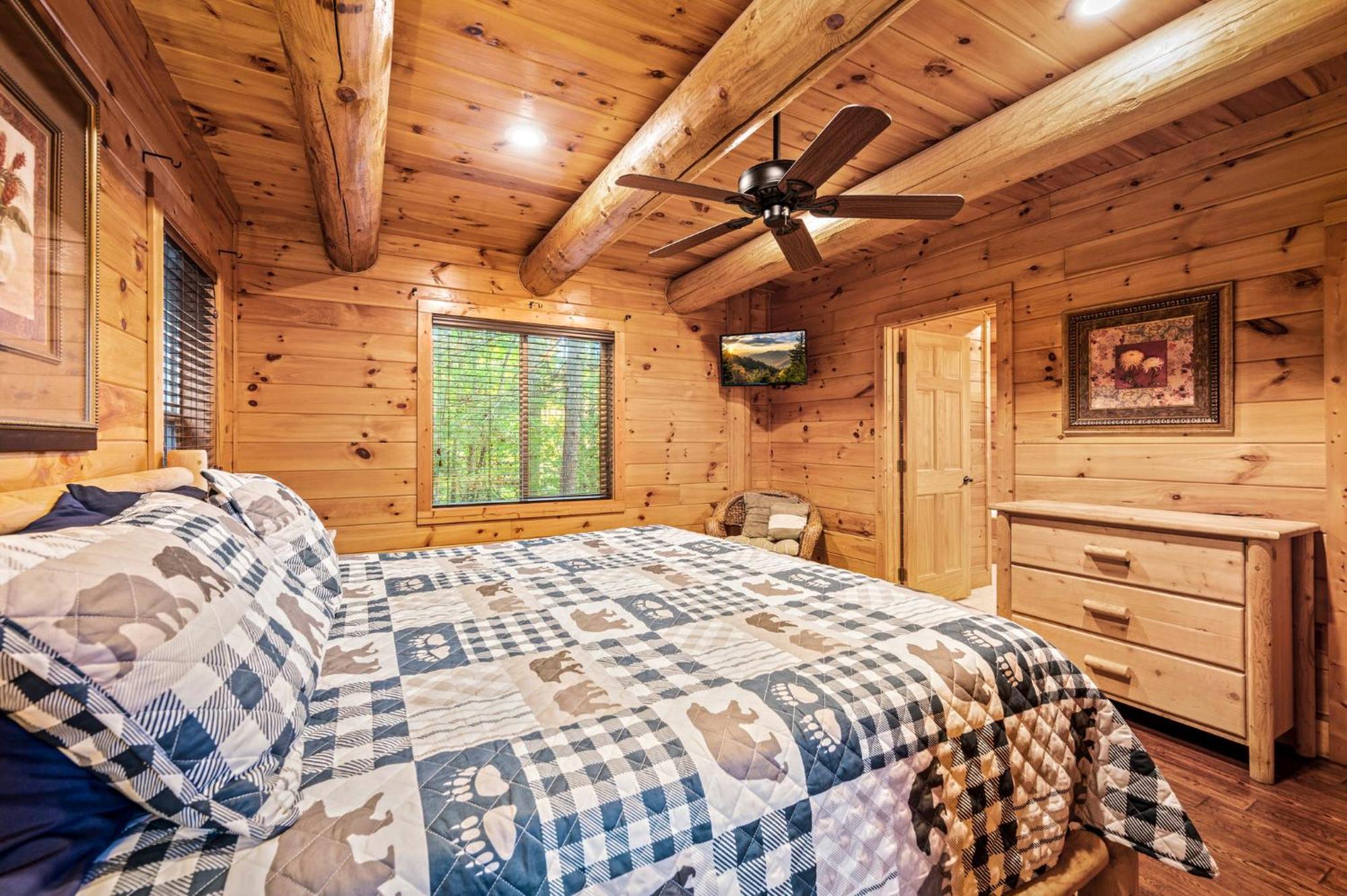 Relaxation Retreat - Pickleball Cabin - Wi-Fi, Fire Pit With Bar, Ev, Game Room, Hot Tub, Pool Access - Mins To Pf Sevierville Esterno foto