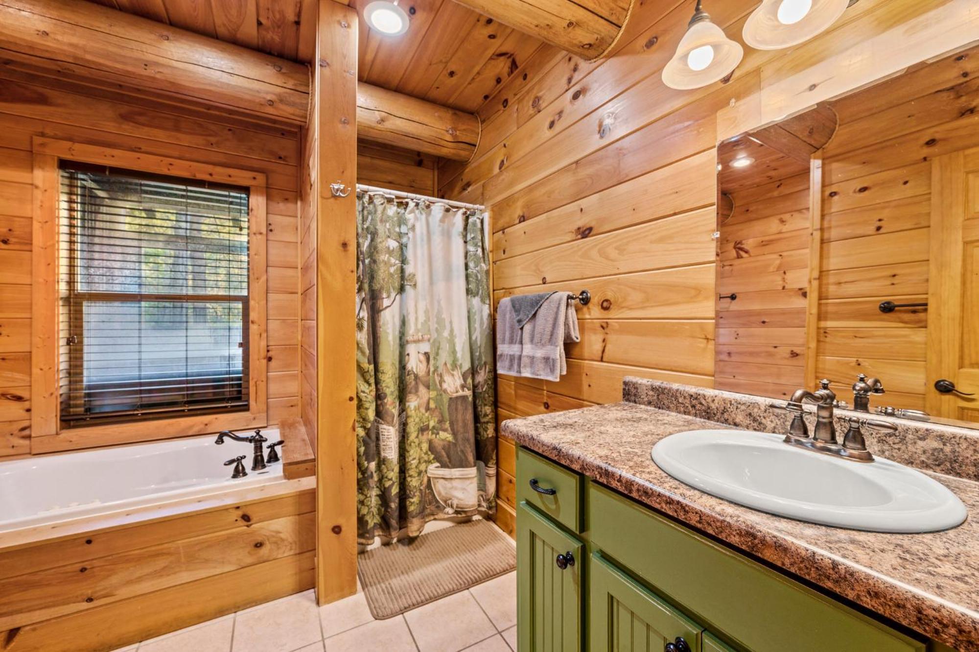 Relaxation Retreat - Pickleball Cabin - Wi-Fi, Fire Pit With Bar, Ev, Game Room, Hot Tub, Pool Access - Mins To Pf Sevierville Esterno foto